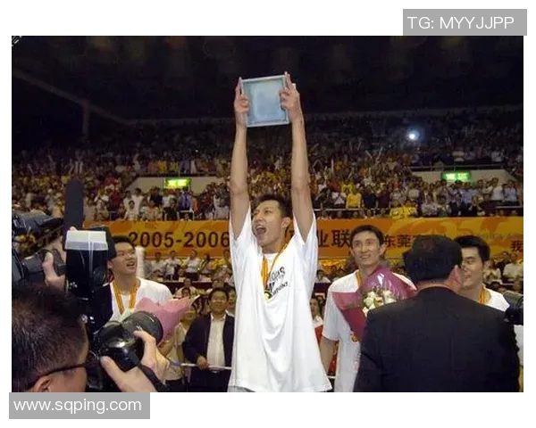 镜头回顾:CBA这一幕令人泪目 镜头回顾:CBA这一幕令人泪目